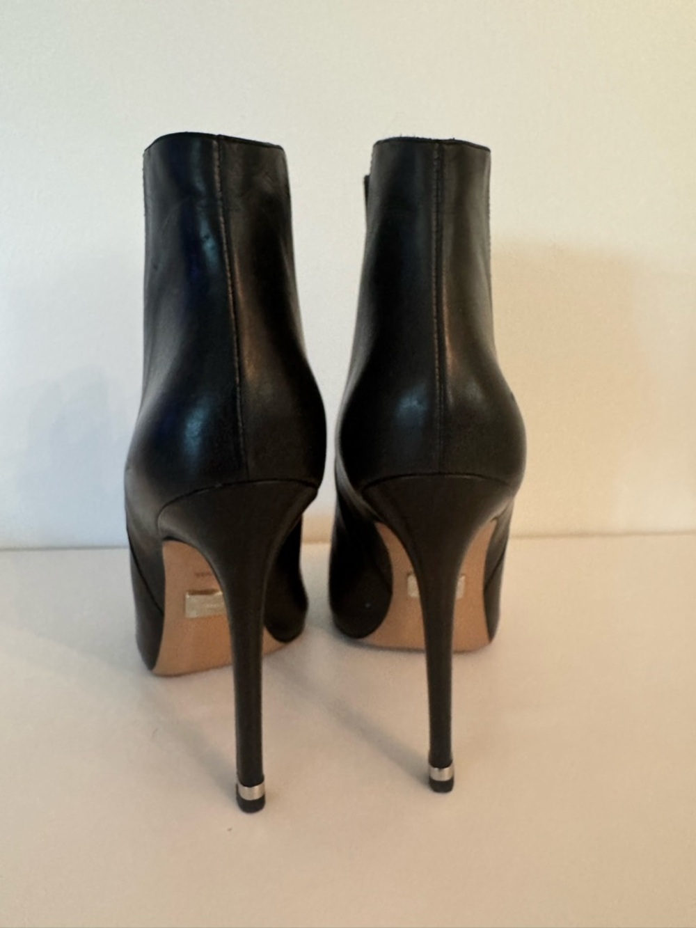 Michael Kors Black Leather Pointed Toe Stiletto Ankle Boots - Picture 5 of 6